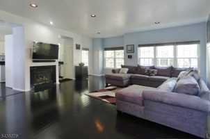 featured image of 808 Dellwood Ln