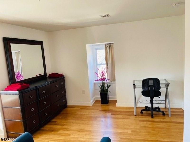 24 Lexington Ave #3 - Photo 4 of 11