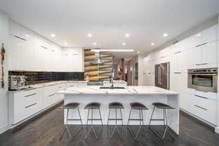 105 Fairview Ave - Photo 1 of 1