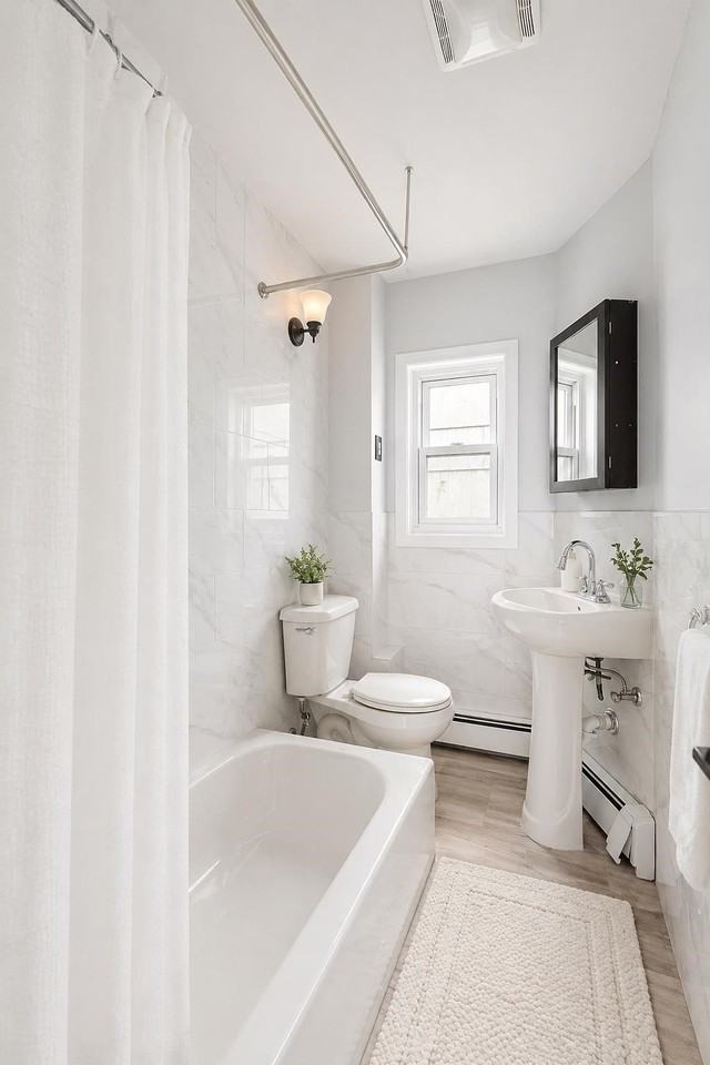 28 E 49th St - Photo 6 of 7