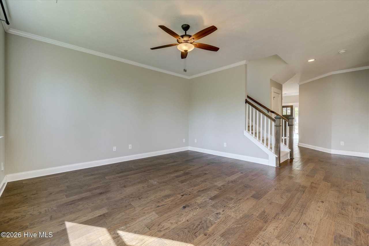 1003 Glenhaven Dr - Photo 6 of 32