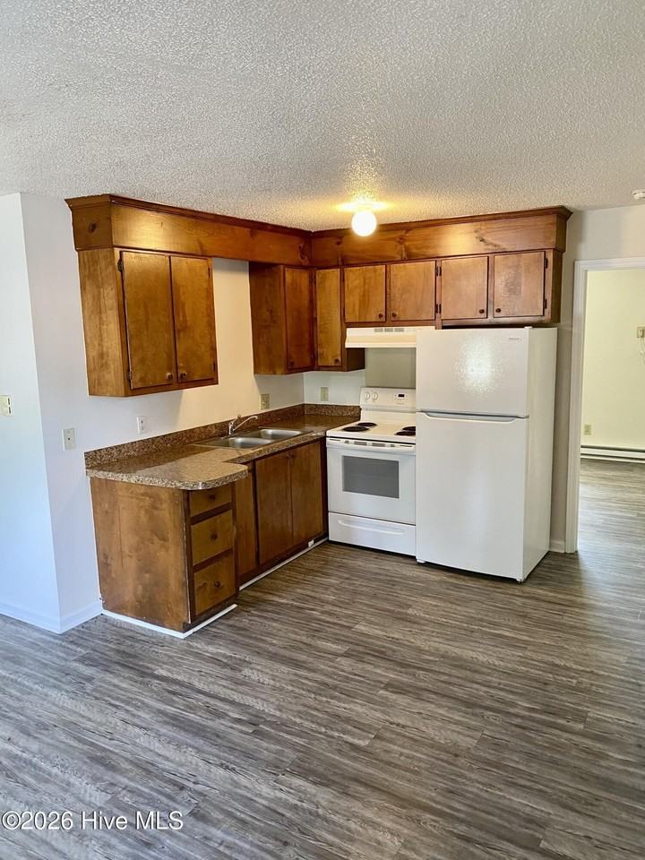 709 Patton Cir #29 - Photo 6 of 6