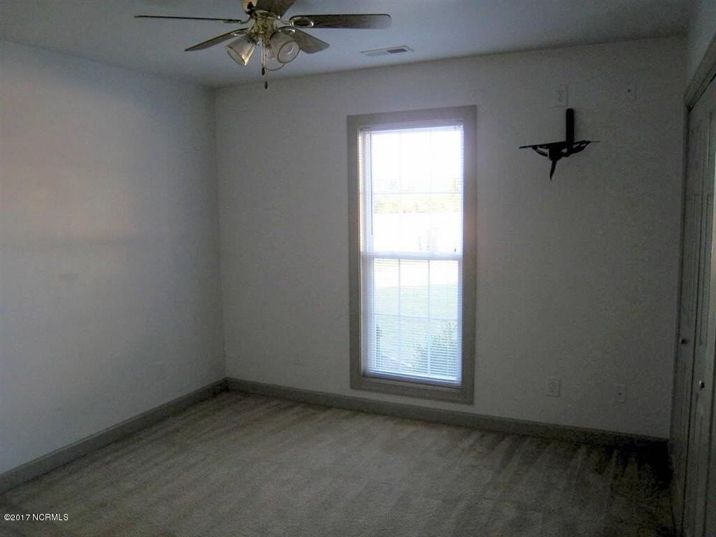 133 Starling Rd ## 2 - Photo 6 of 9