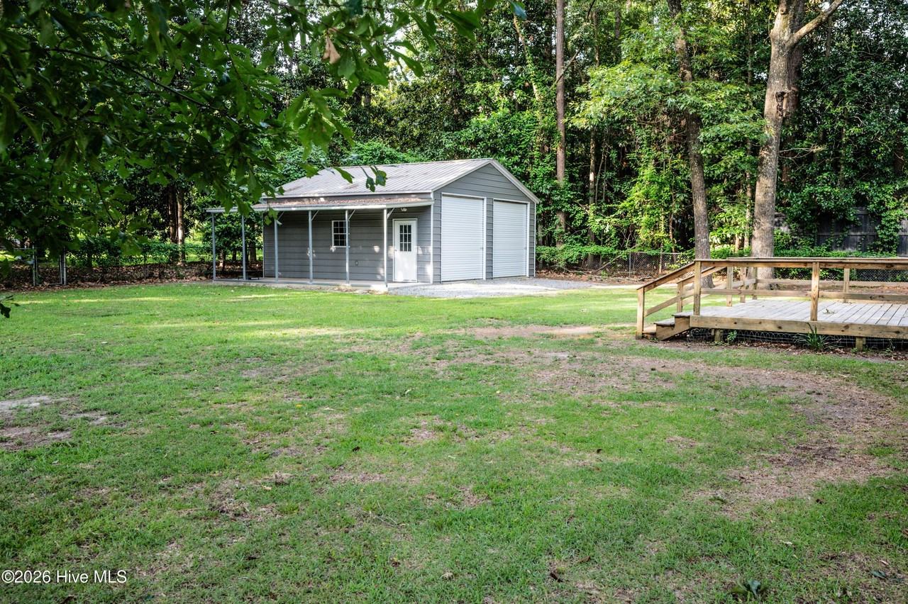 512 Haywood Creek Dr - Photo 2 of 28