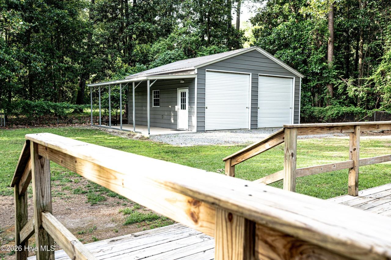 512 Haywood Creek Dr - Photo 4 of 28