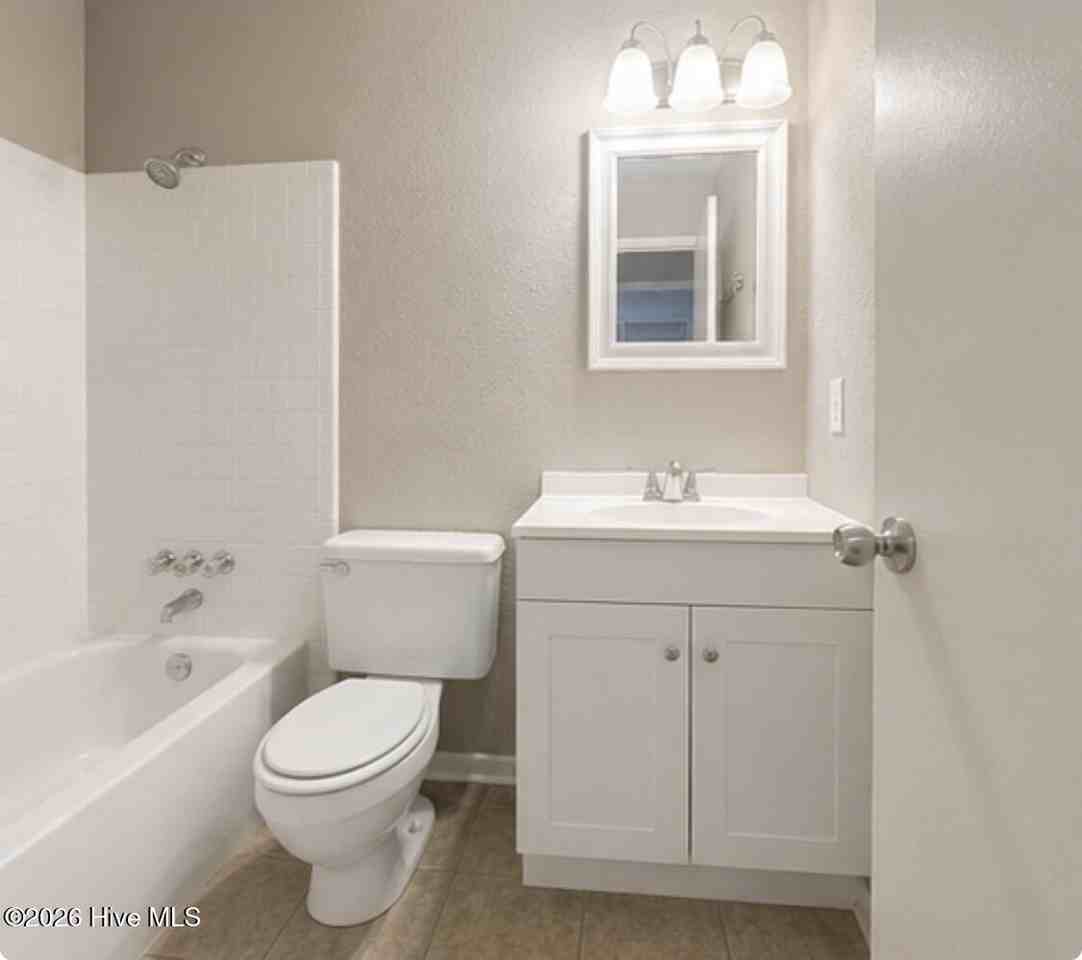 3717 Stockholm Dr - Photo 7 of 15