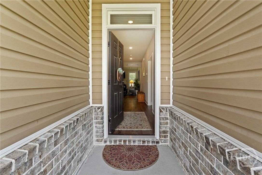138 Sams Dr - Photo 3 of 30