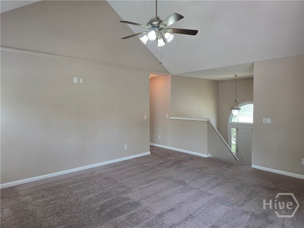 Aspen Dr - Photo 4 of 28