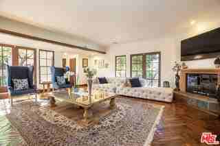 10365 Holman Ave - Photo 3 of 8
