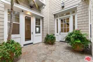 7391 Coastal View Dr - Photo 3 of 8