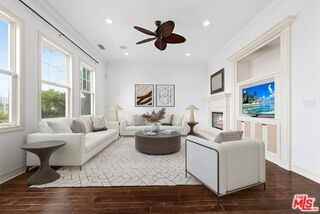 7391 Coastal View Dr - Photo 4 of 8