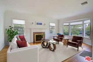 1212 Pine St - Photo 4 of 8