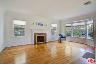 1212 Pine St - Photo 5 of 8