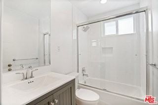 119 Paloma Ave #G - Photo 6 of 8