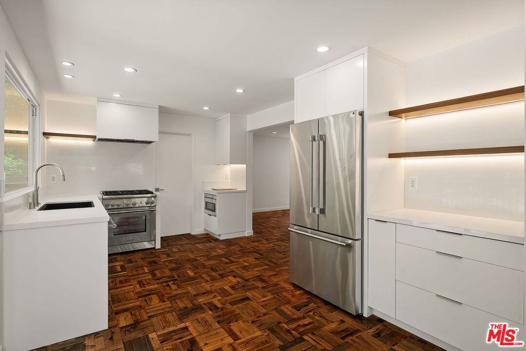 10311 Clusterberry Ct - Photo 7 of 8
