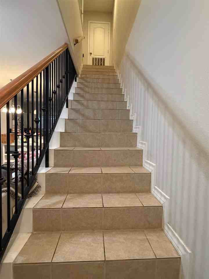 602 Basswood Dr #201 - Photo 7 of 10