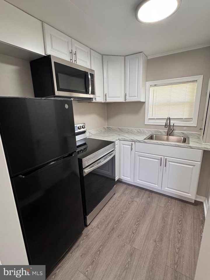 4328 Ridge Rd - Photo 7 of 9