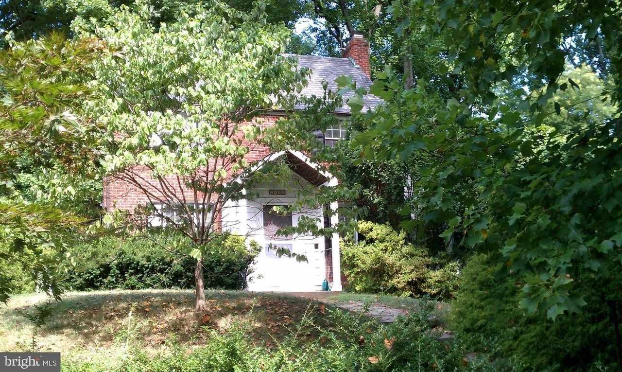 9412 Columbia Blvd - Photo 2 of 29