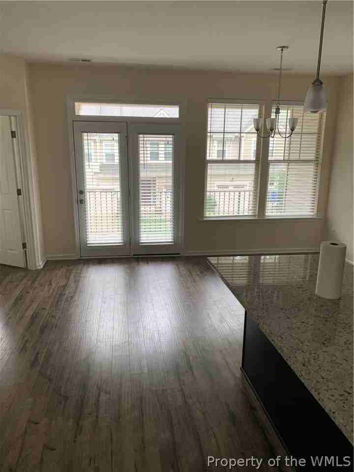 6485 Revere St - Photo 6 of 12