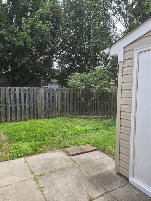 2591 Hartley St - Photo 3 of 24