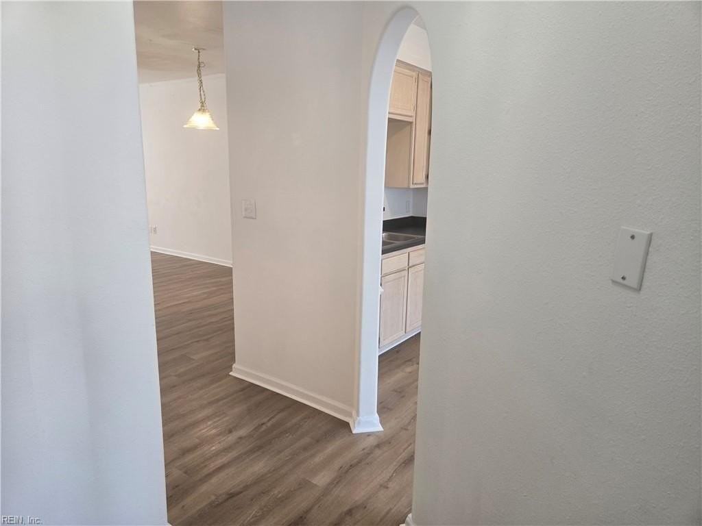 2591 Hartley St - Photo 5 of 24