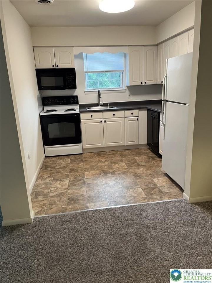 511 Prospect Ave #7 - Photo 3 of 15