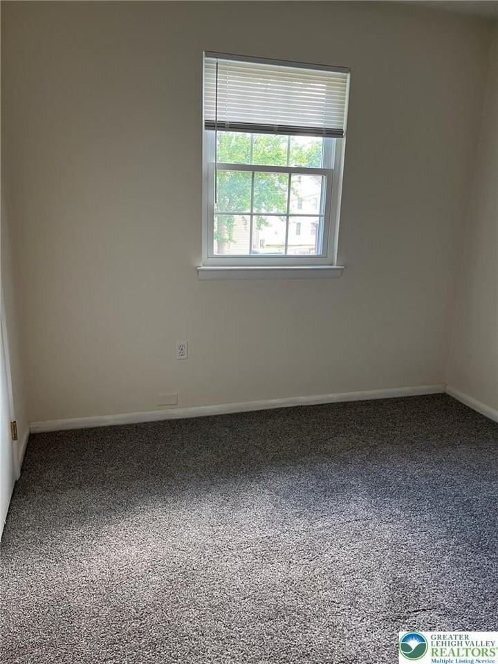 511 Prospect Ave #7 - Photo 4 of 15