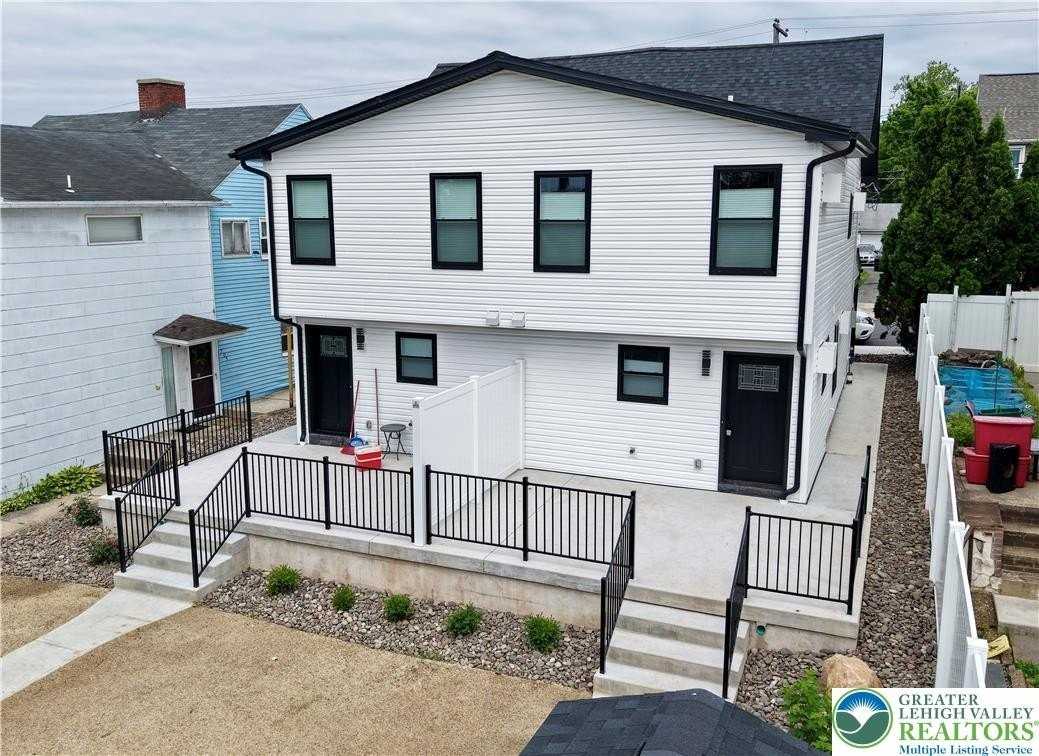 311 Church St - Photo 4 of 48