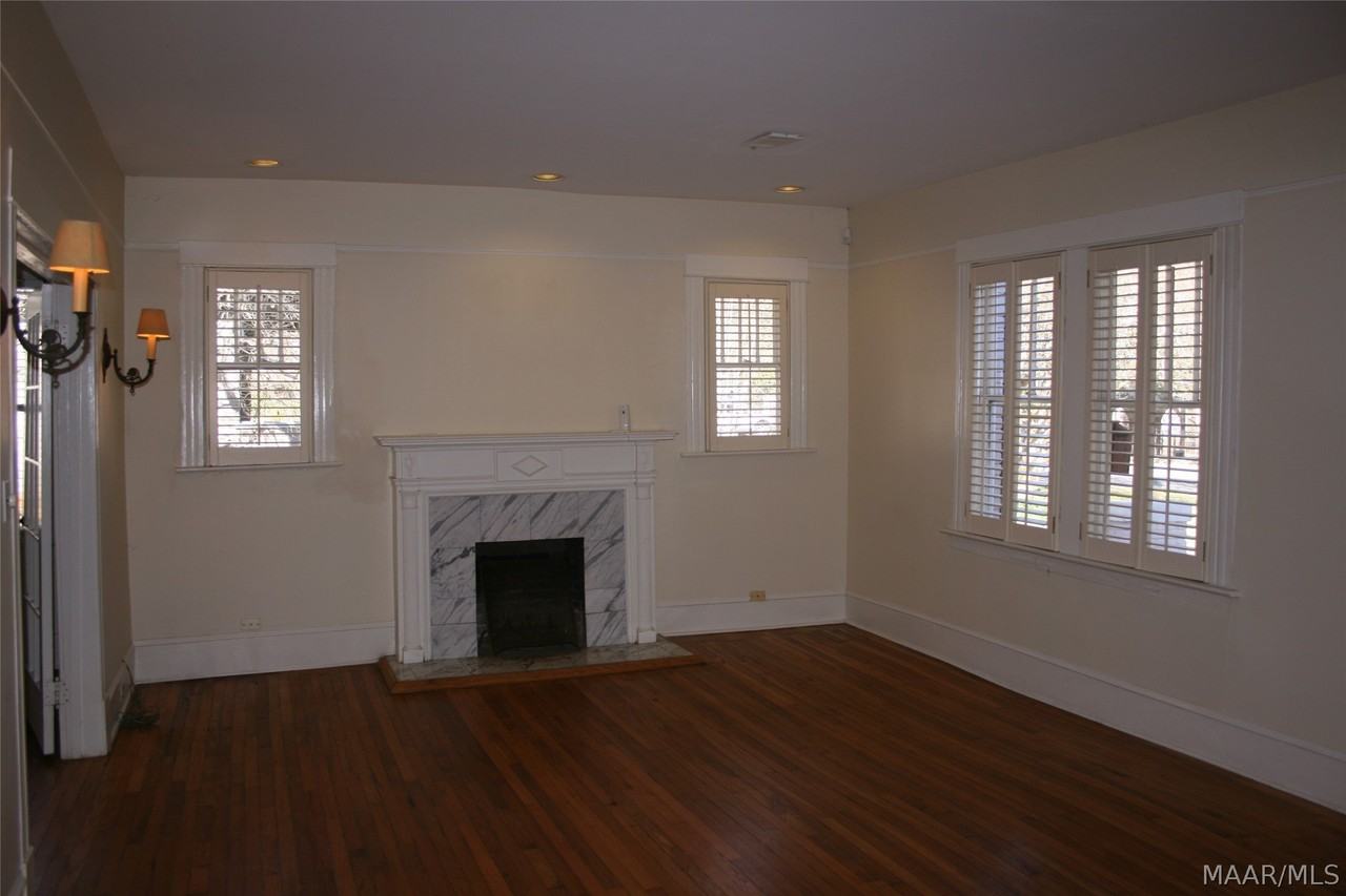 917 Park Ave - Photo 2 of 9