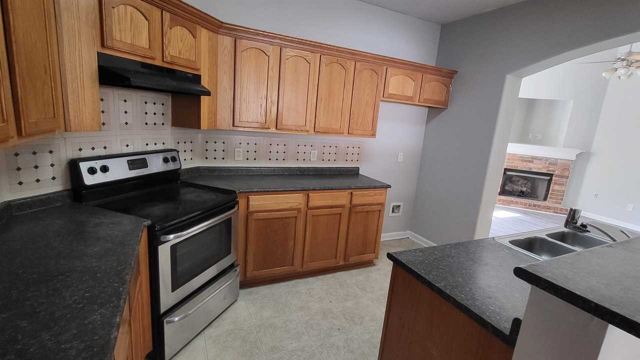9155 Karen Mill Ln - Photo 7 of 18