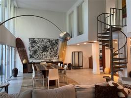 featured image of 2485 Inagua Ave