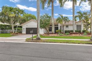 featured image of 950 Marina Dr