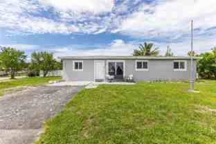 1870 Sw 42nd Ter #0 - Photo 1 of 1