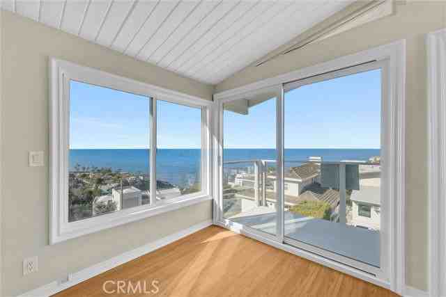 820 Acapulco St - Photo 3 of 8
