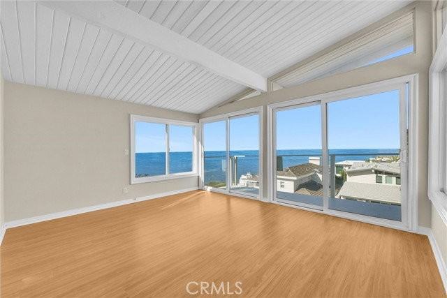 820 Acapulco St - Photo 7 of 8
