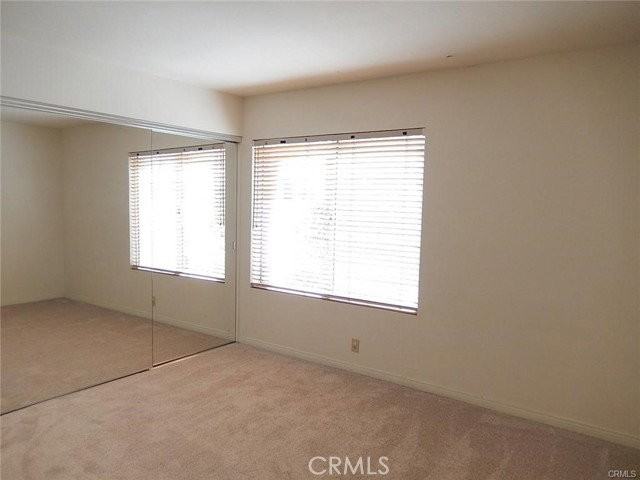 13311 Saratoga Dr - Photo 7 of 8