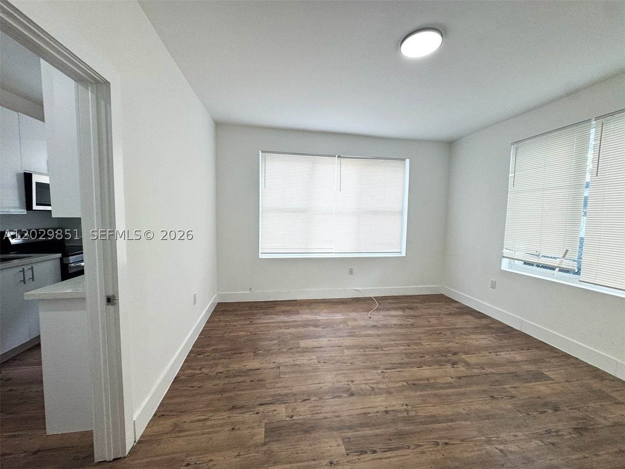 321 Sw 9th Ave #4 - Photo 2 of 10