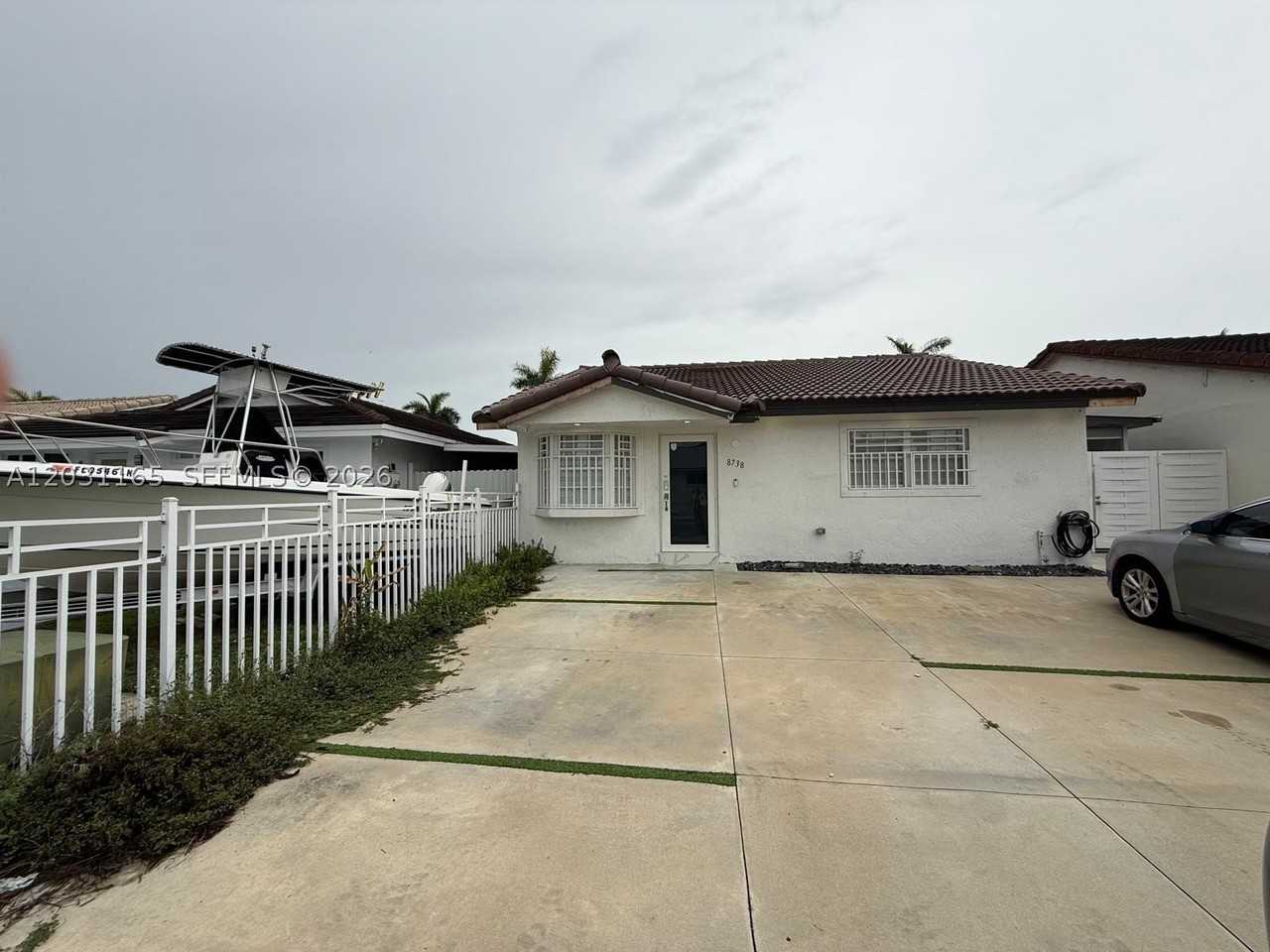 8738 Nw 116th Ter #0 - Photo 2 of 15