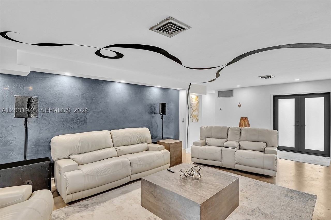 5602 S Travelers Palm Ln - Photo 6 of 50