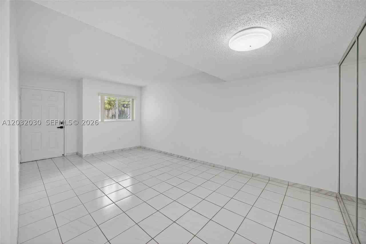 800 Sw 104th Ct #A103 - Photo 4 of 31