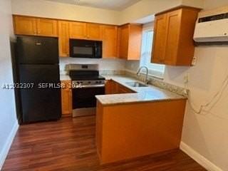 7601 Venetian St #1-4 - Photo 6 of 14