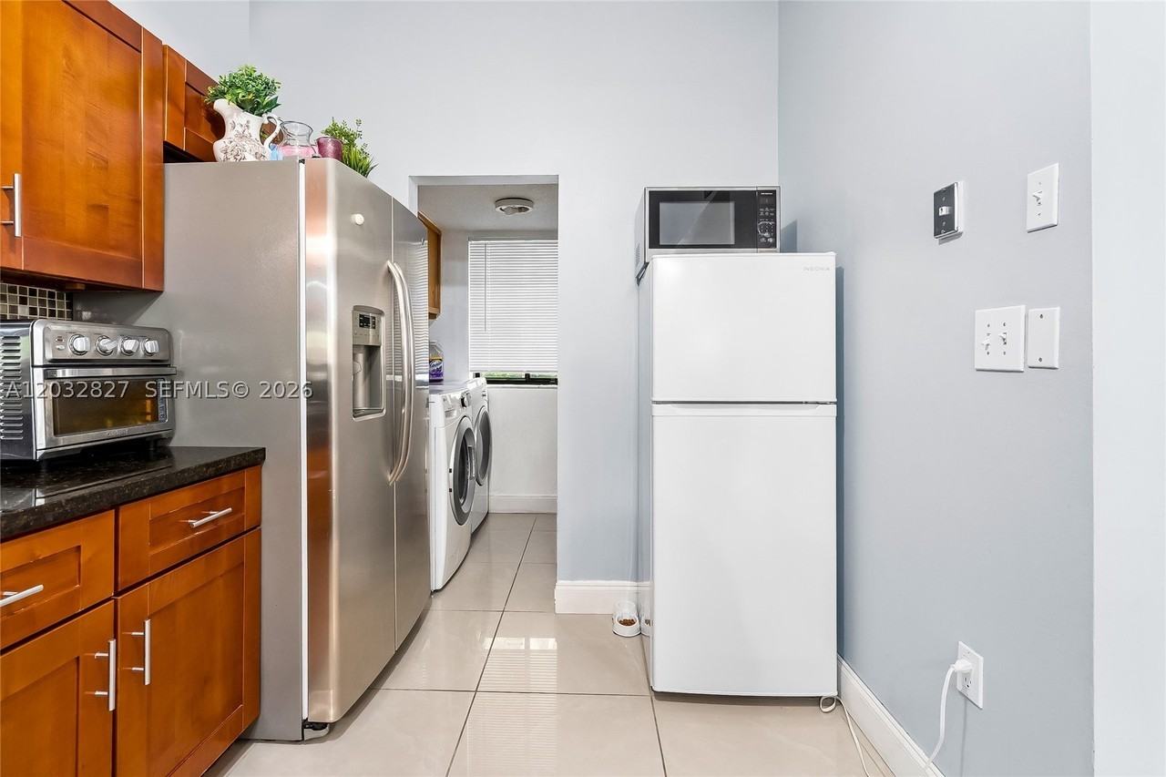 505 Ne 199th Ln #2A - Photo 6 of 48