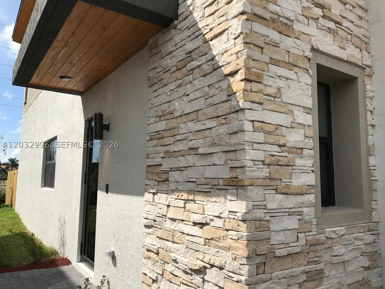 8102 Nw 105th Ct #8102 - Photo 3 of 24
