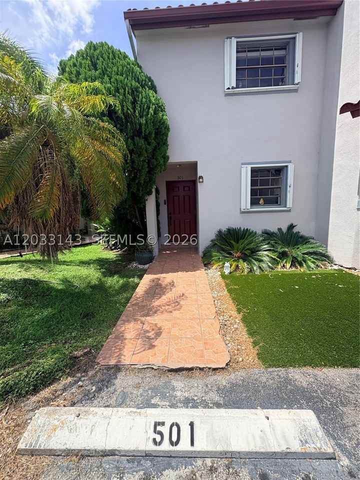 15430 Sw 74th Circle Ct #501