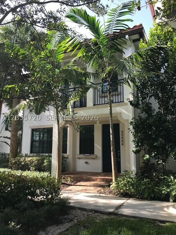 11324 Sw 15th St #11324 - Photo 2 of 25