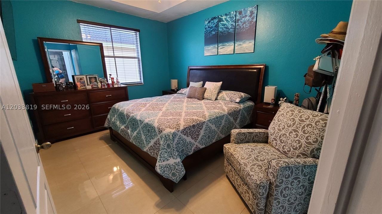 886 Sw 149th Ct #886 - Photo 7 of 19
