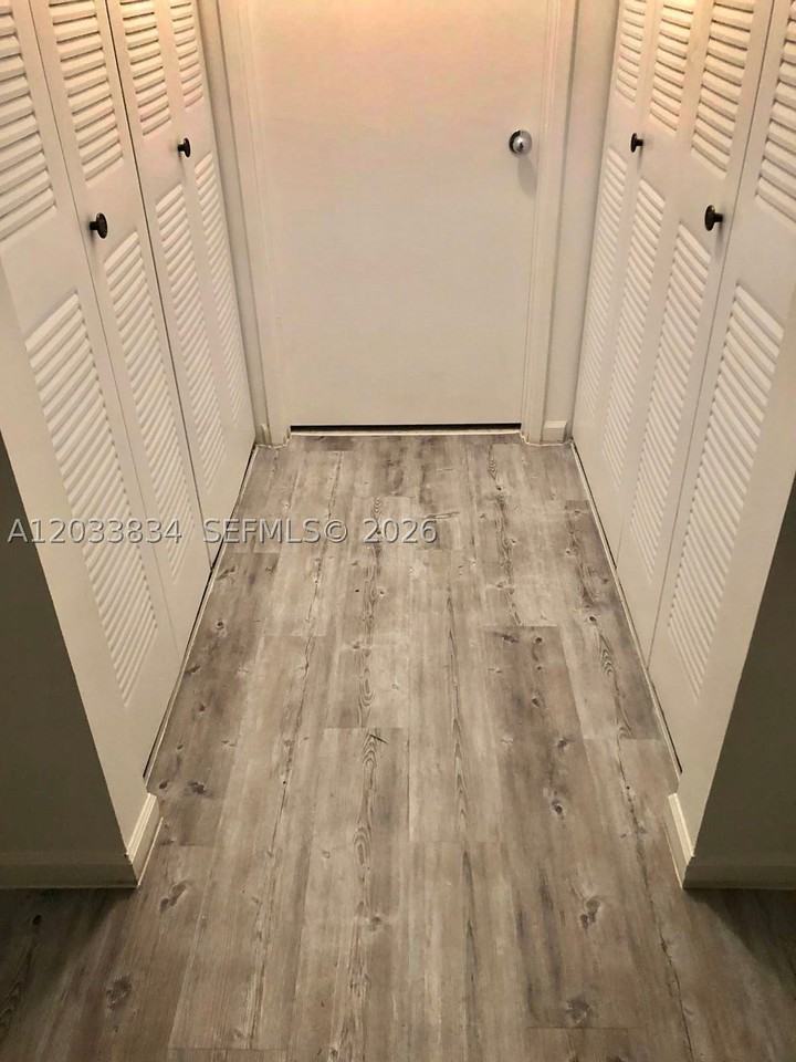 7856 Sonoma Springs Cir #205 - Photo 3 of 19