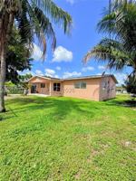 featured image of 4540 Sw 43rd Ave #4540