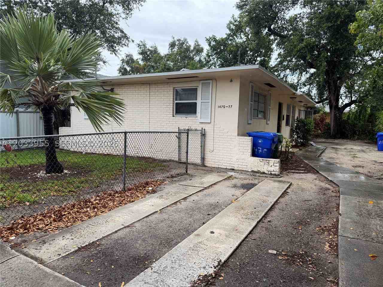 1475 Nw 51st Ter #1475 - Photo 2 of 9