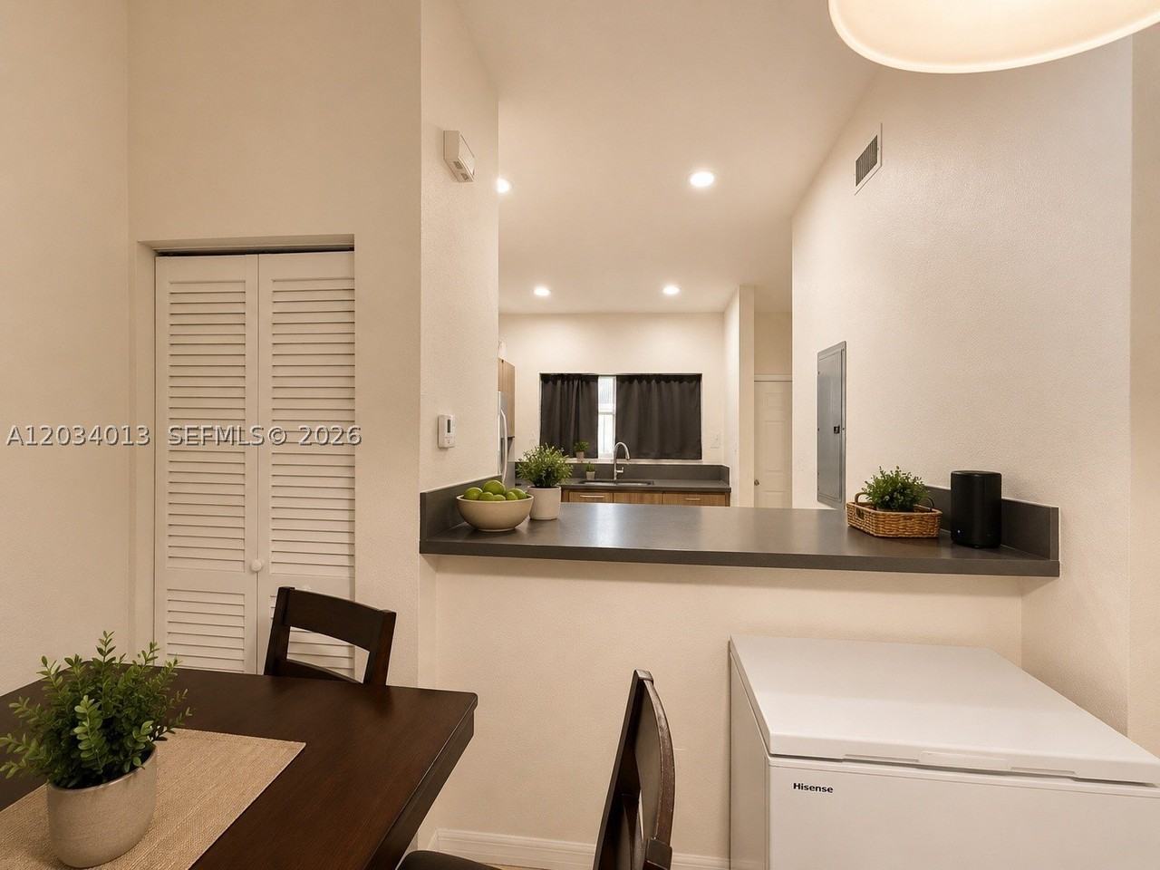 3874 Sw 48th Ave #3874 - Photo 4 of 11